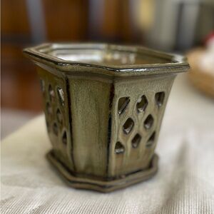 Orchid pot- Ceramic dusty avocado green. 5.5x5.5”x 5” tall See photos.